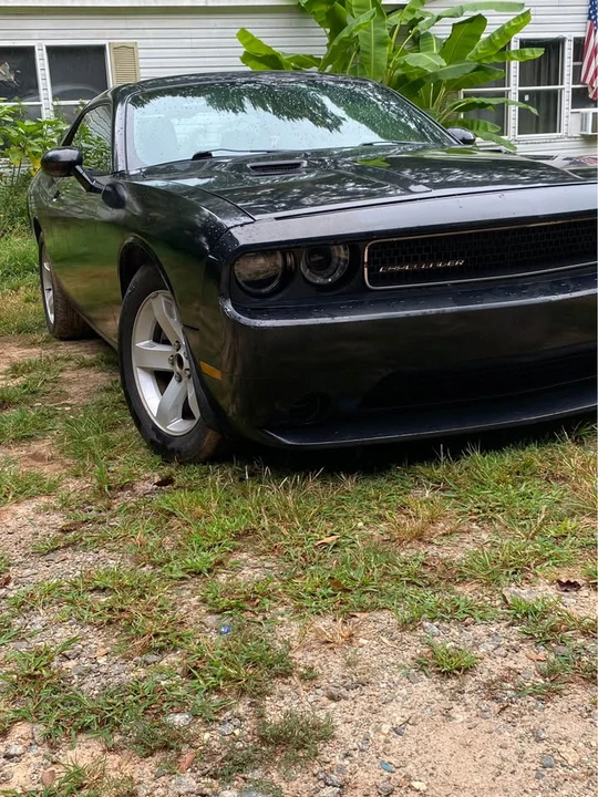 2014 Dodge Challenger 3rd Gen - Image 2 of 8