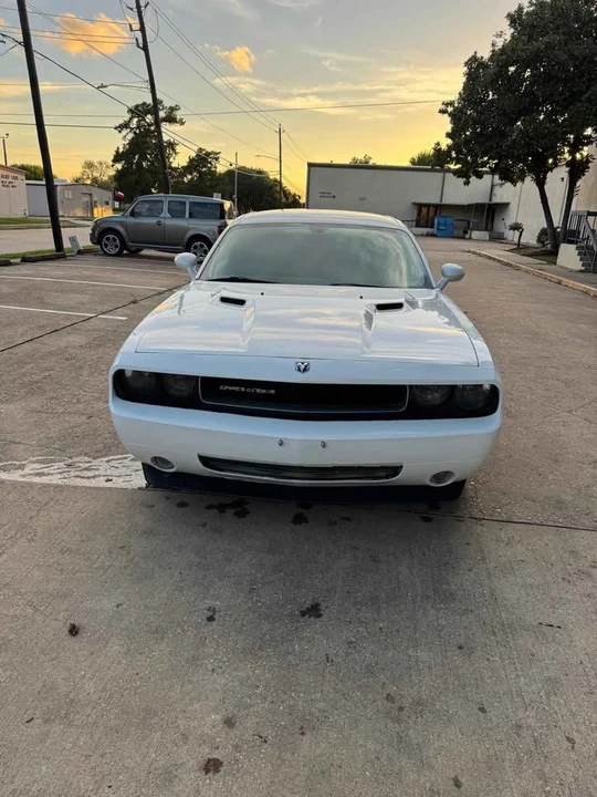 2014 Dodge Challenger 3rd Gen - Image 3 of 14