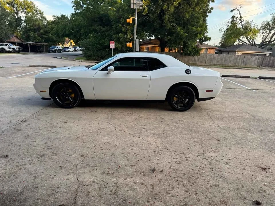 2014 Dodge Challenger 3rd Gen - Image 5 of 14