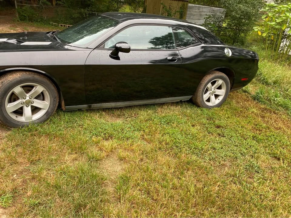 2014 Dodge Challenger 3rd Gen - Image 5 of 8