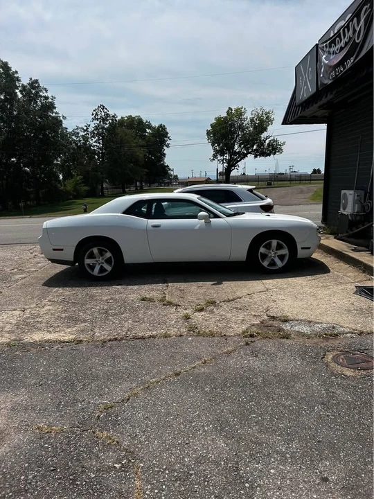 2014 Dodge Challenger 3rd Gen - Image 3 of 3