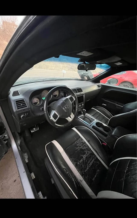 2014 Dodge Challenger 3rd Gen - Image 3 of 6
