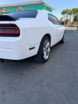 2014 Dodge Challenger SXT Coupe 2D