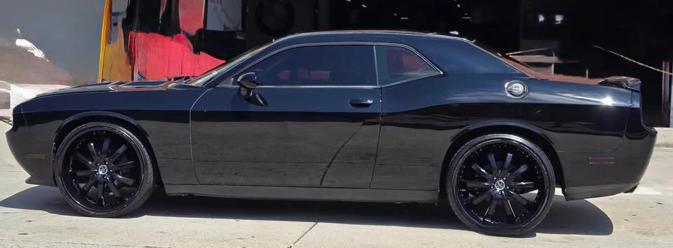 2014 Dodge Challenger 3rd Gen - Image 9 of 10