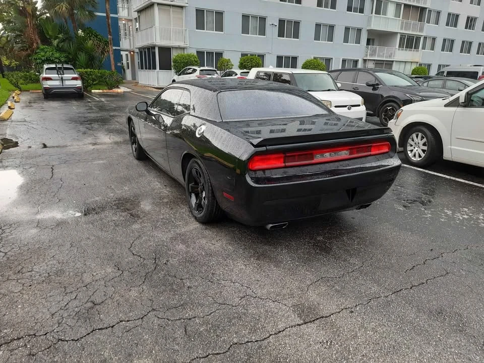 2014 Dodge Challenger 3rd Gen - Image 3 of 11