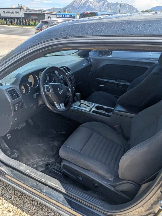 2014 Dodge Challenger 3rd Gen - Image 8 of 10