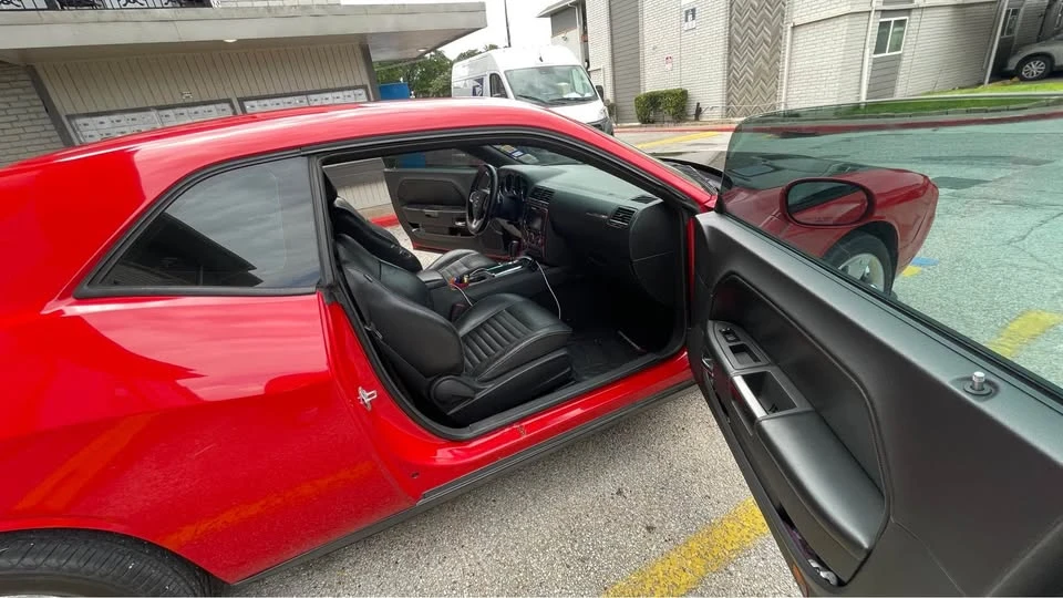 2014 Dodge Challenger 3rd Gen - Image 9 of 9