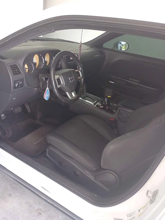 2014 Dodge Challenger 3rd Gen - Image 8 of 11