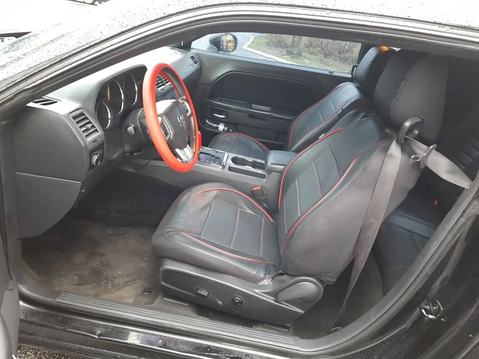 2014 Dodge Challenger 3rd Gen - Image 10 of 13