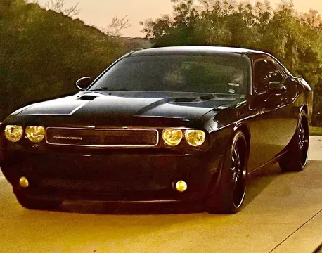 2014 Dodge Challenger SXT Coupe 2D