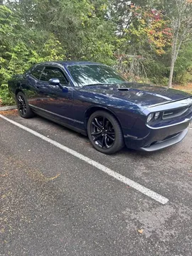 2014 Dodge Challenger SXT Coupe 2D