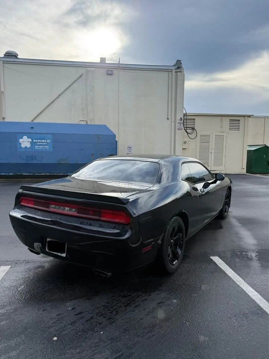 2014 Dodge Challenger 3rd Gen - Image 5 of 9