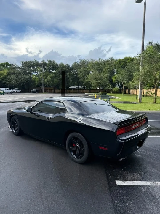2014 Dodge Challenger 3rd Gen - Image 3 of 9