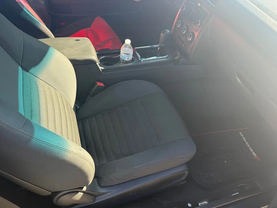 2014 Dodge Challenger 3rd Gen - Image 6 of 8