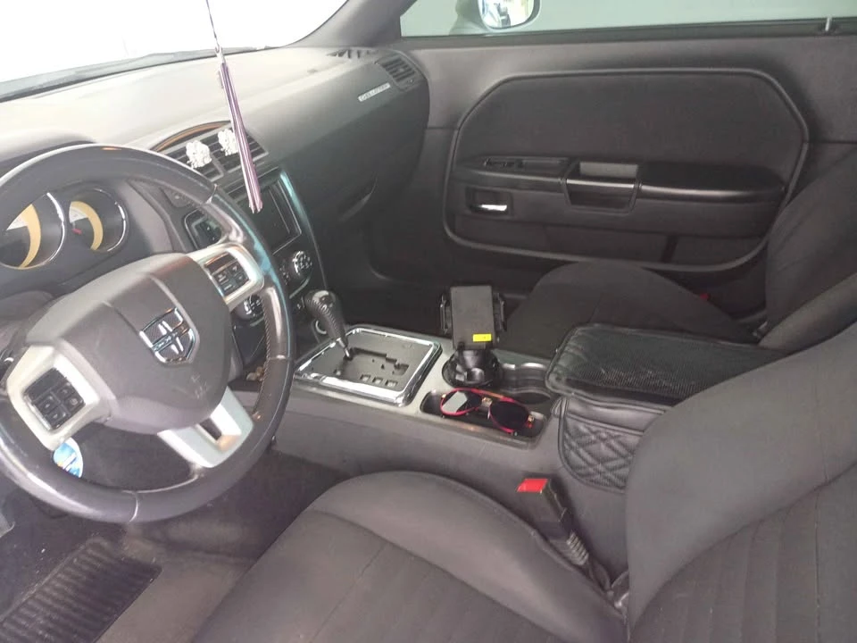 2014 Dodge Challenger 3rd Gen - Image 5 of 11