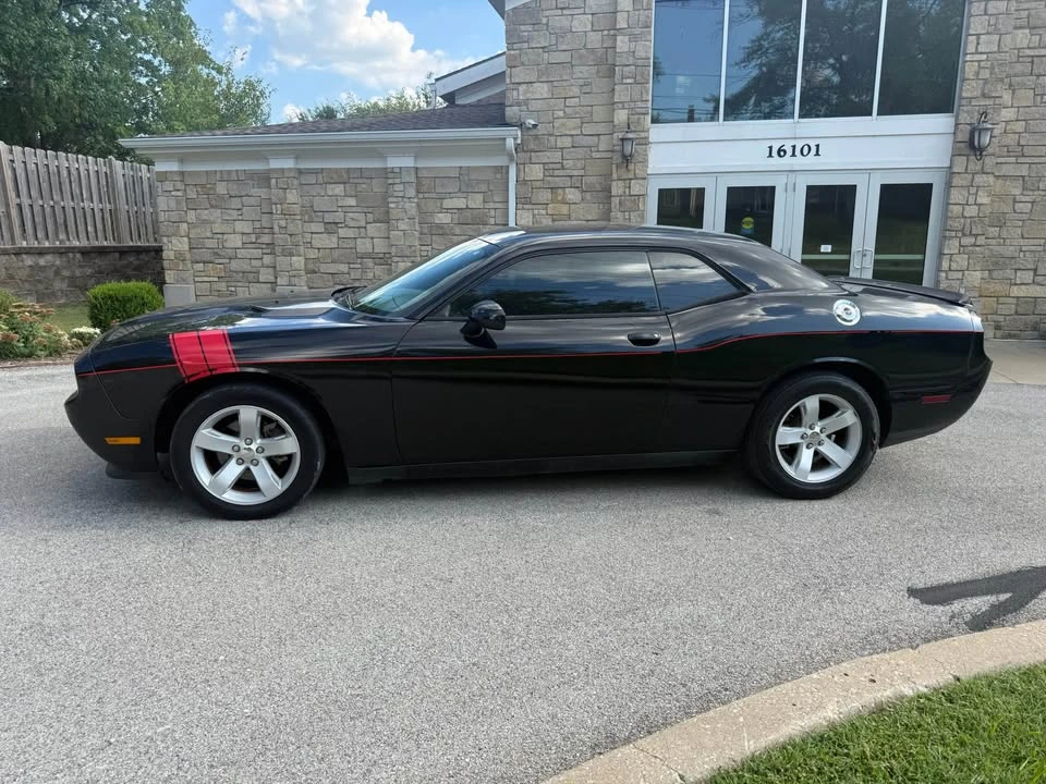 2014 Dodge Challenger 3rd Gen - Image 13 of 14