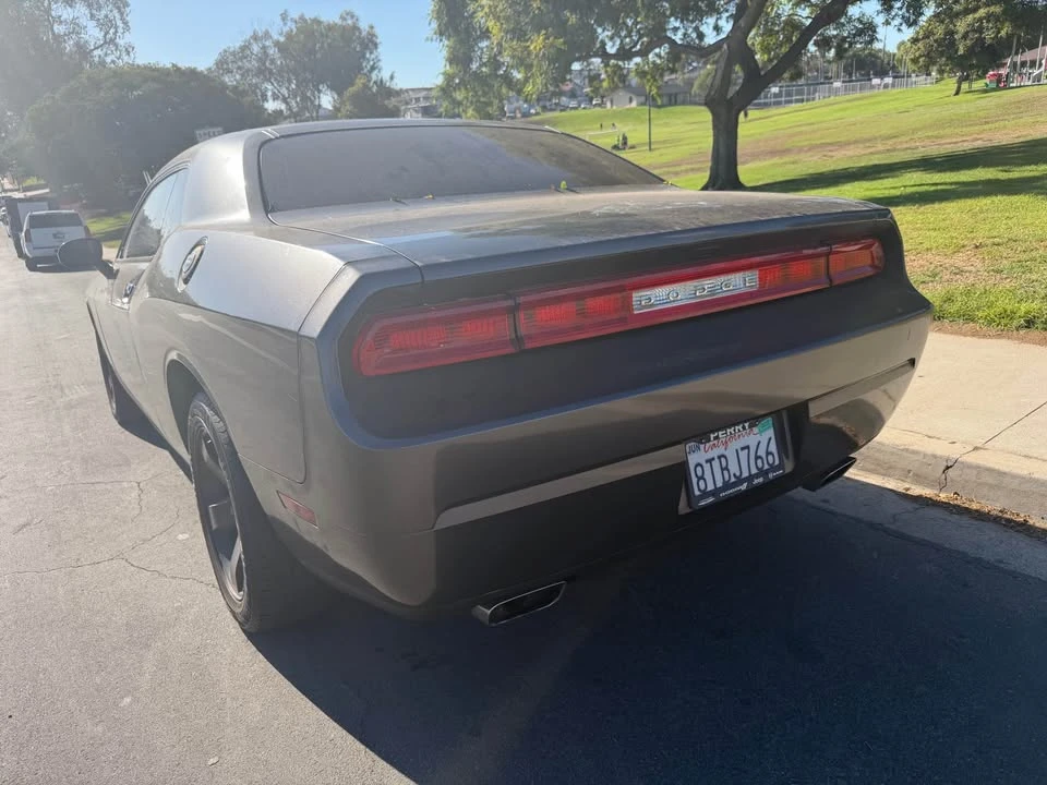 2014 Dodge Challenger 3rd Gen - Image 4 of 8