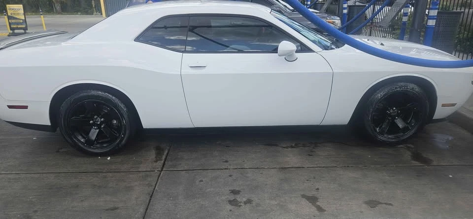 2014 Dodge Challenger 3rd Gen - Image 7 of 16
