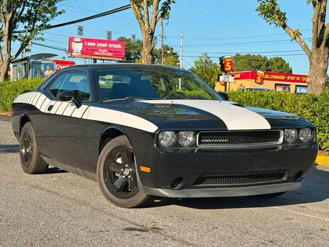 2014 Dodge Challenger SXT Coupe 2D