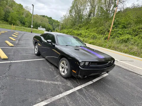 2014 Dodge Challenger SXT Coupe 2D