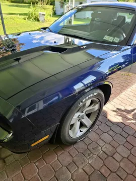 2014 Dodge Challenger SXT Coupe 2D