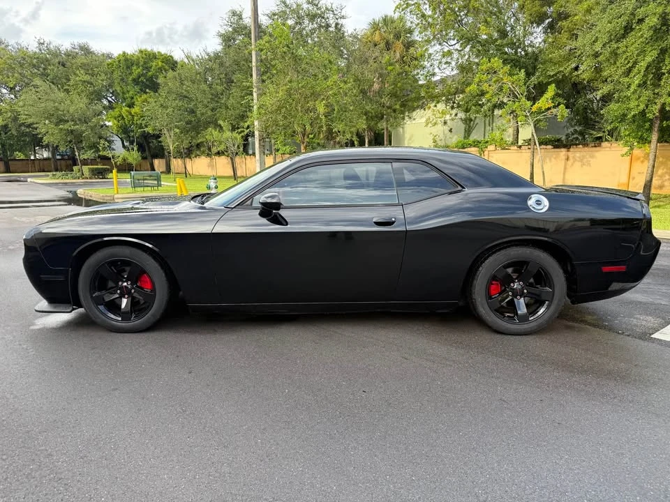 2014 Dodge Challenger 3rd Gen - Image 2 of 9