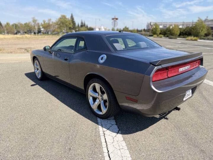2014 Dodge Challenger 3rd Gen - Image 6 of 11