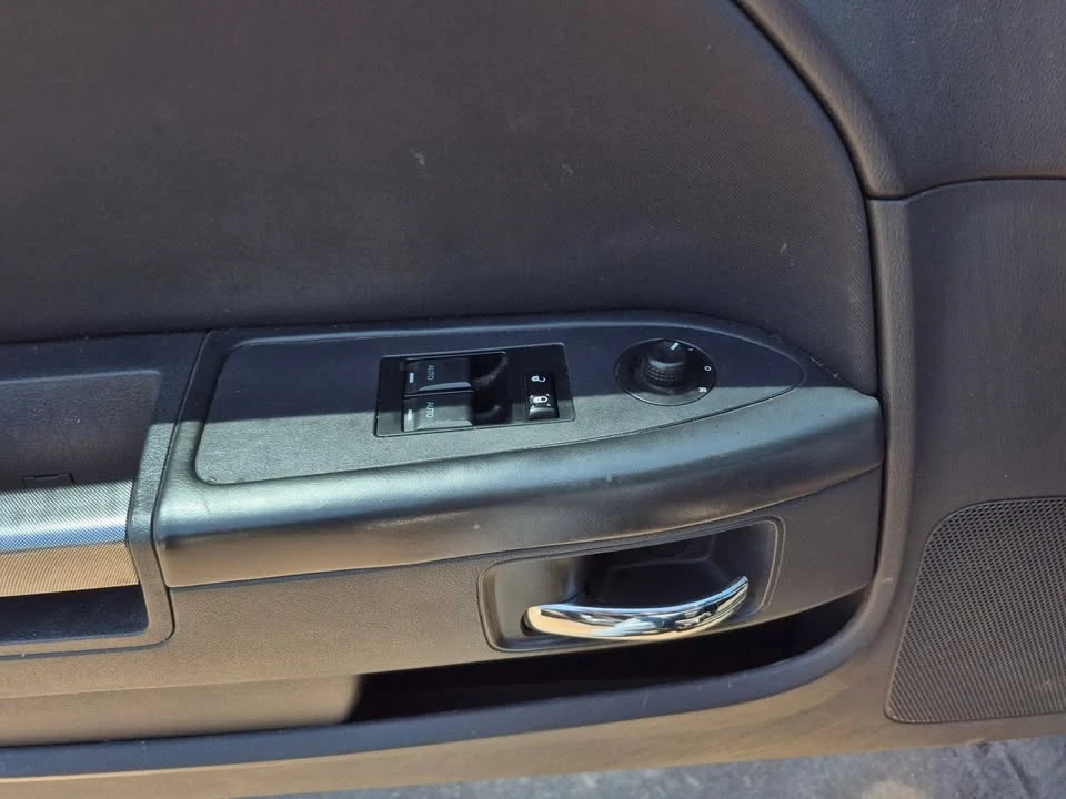 2014 Dodge Challenger 3rd Gen - Image 15 of 16