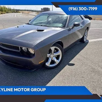 2014 Dodge Challenger SXT Coupe