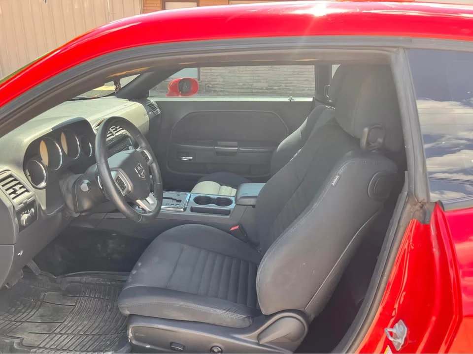 2014 Dodge Challenger 3rd Gen - Image 7 of 8