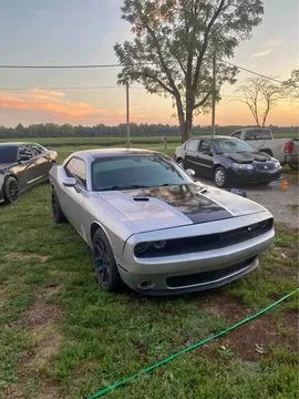 2014 Dodge Challenger SXT Coupe 2D