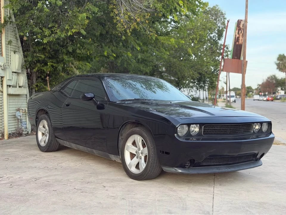 2014 Dodge Challenger 3rd Gen - Image 3 of 4