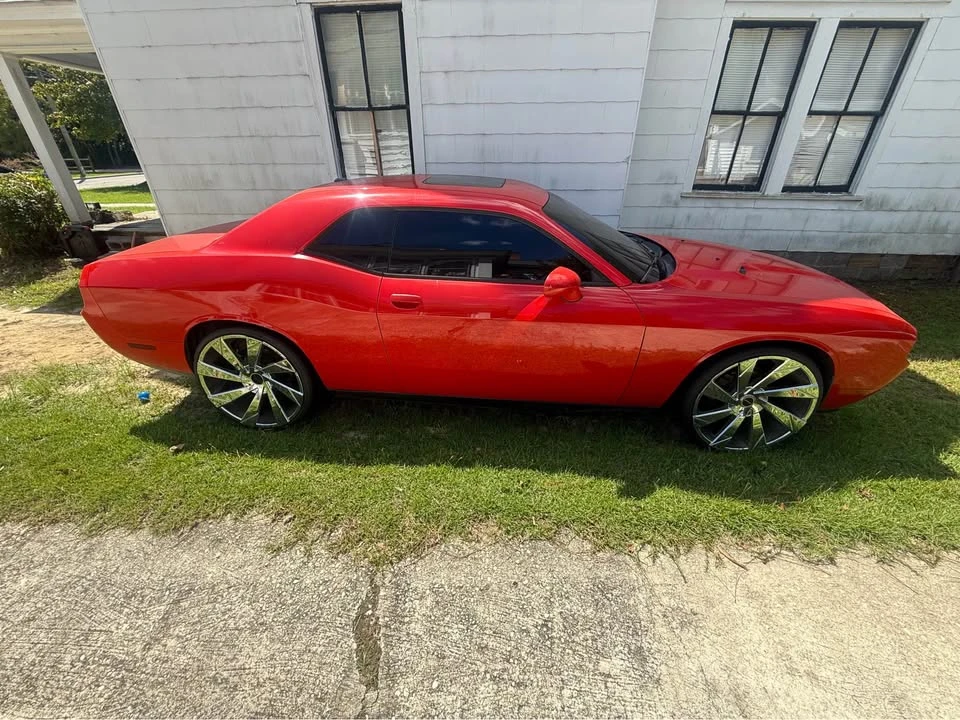 2014 Dodge Challenger 3rd Gen - Image 2 of 5