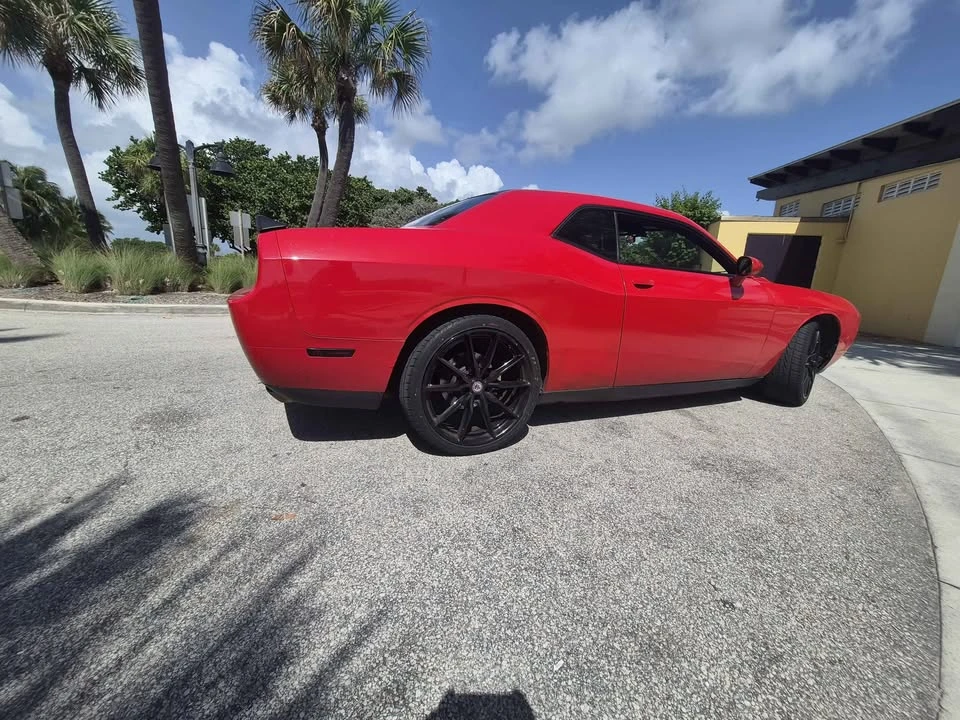 2014 Dodge Challenger 3rd Gen - Image 2 of 9