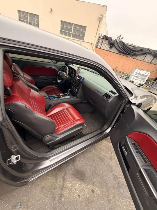 2014 Dodge Challenger 3rd Gen - Image 6 of 7