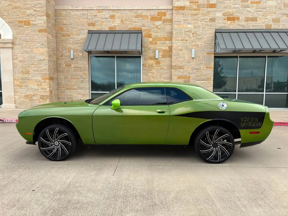 2014 Dodge Challenger 3rd Gen - Image 9 of 12