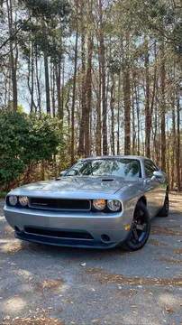 2014 Dodge Challenger SXT Coupe 2D