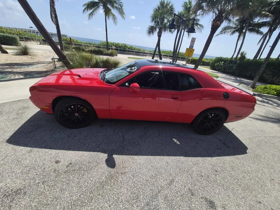 2014 Dodge Challenger 3rd Gen - Image 4 of 9