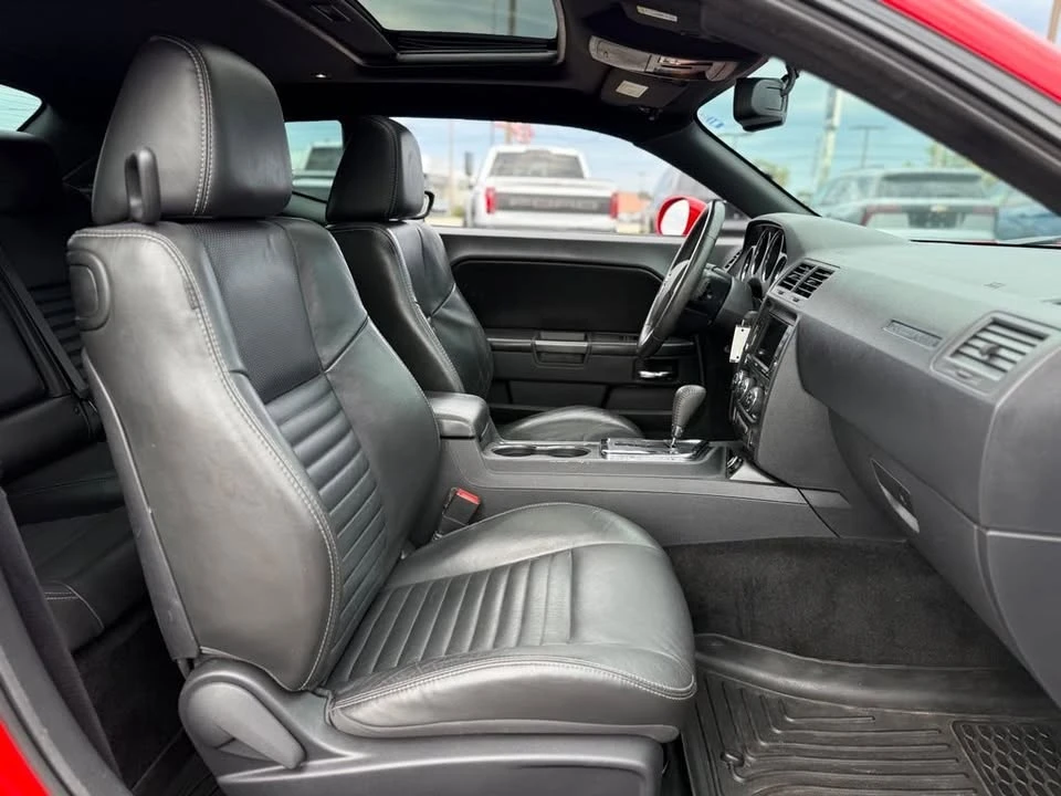 2014 Dodge Challenger 3rd Gen - Image 13 of 20