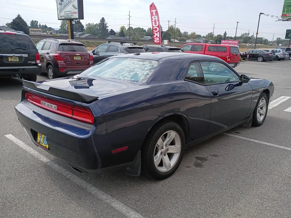 2014 Dodge Challenger 3rd Gen - Image 5 of 11