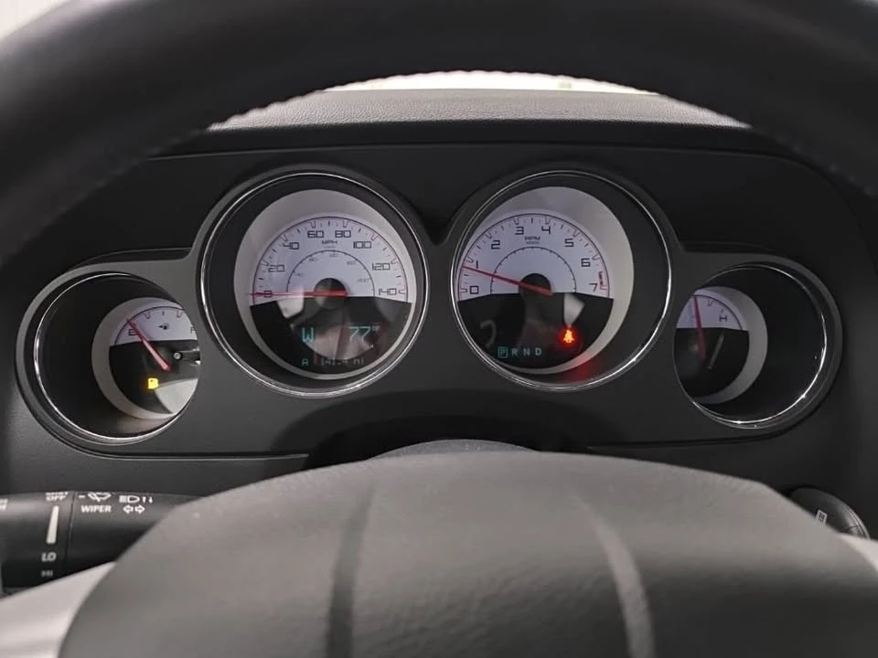 2014 Dodge Challenger 3rd Gen - Image 15 of 18