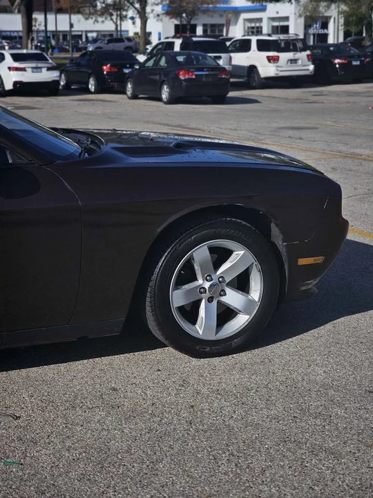 2014 Dodge Challenger 3rd Gen - Image 6 of 13