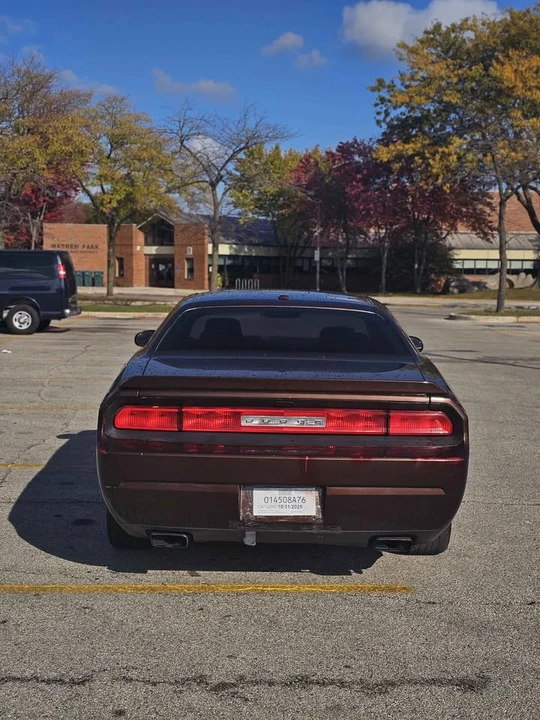 2014 Dodge Challenger 3rd Gen - Image 10 of 13