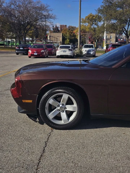 2014 Dodge Challenger 3rd Gen - Image 5 of 13