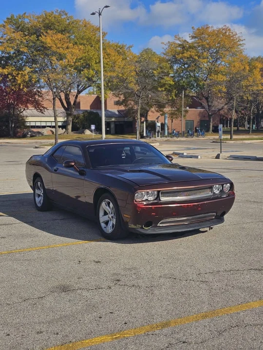 2014 Dodge Challenger 3rd Gen - Image 2 of 13