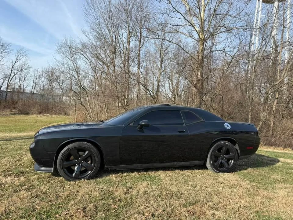 2014 Dodge Challenger 3rd Gen - Image 5 of 12