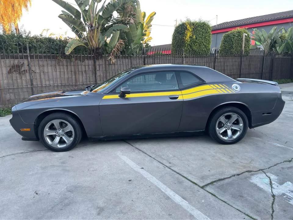 2014 Dodge Challenger 3rd Gen - Image 8 of 13