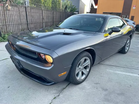 2014 Dodge Challenger SXT Plus Coupe 2D