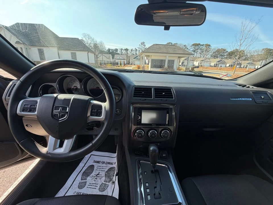 2014 Dodge Challenger 3rd Gen - Image 16 of 18