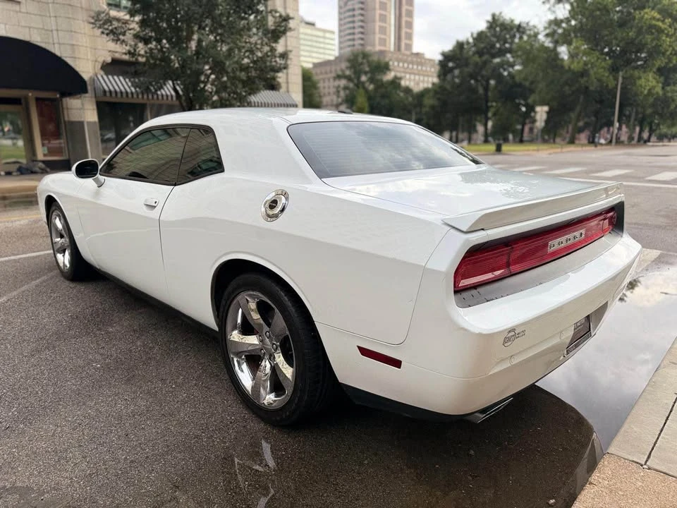 2014 Dodge Challenger 3rd Gen - Image 4 of 19